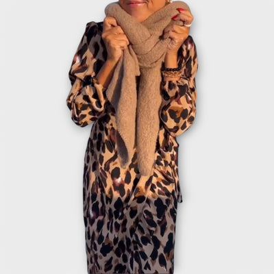 Emília - Vestido casual com estampado de leopardo