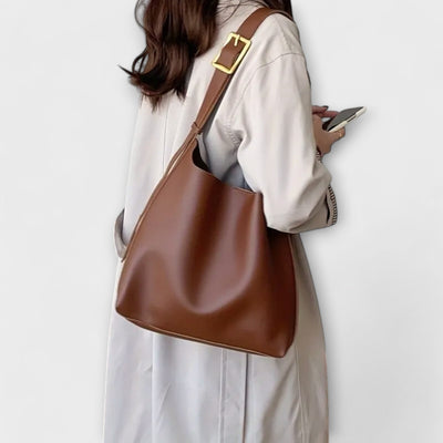 Maria. - Bolsa de ombro elegante